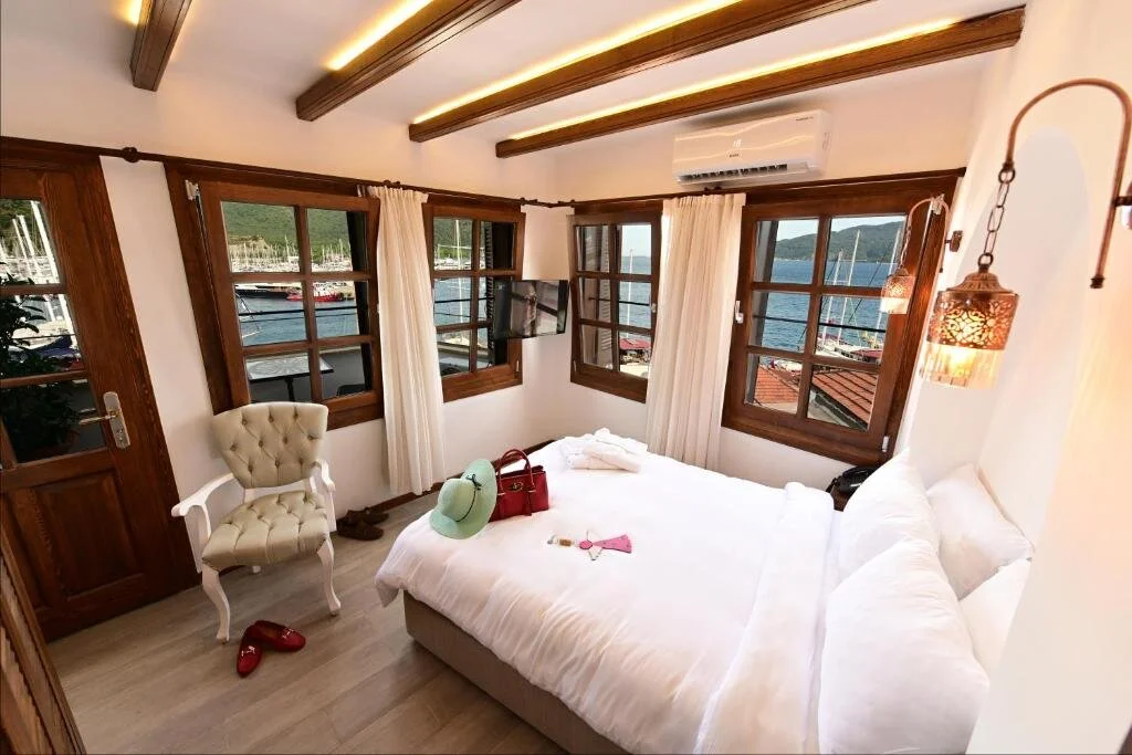 Sea View Room with Balcony